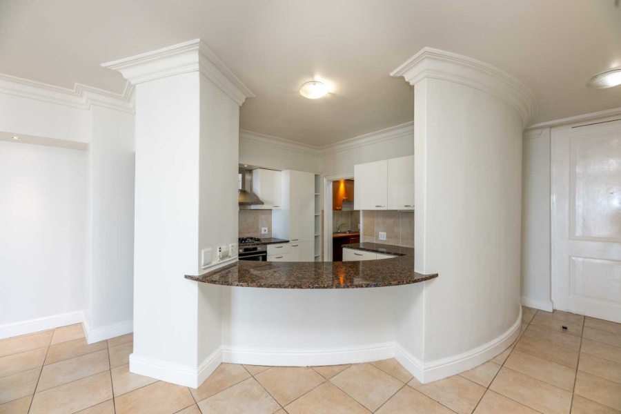 To Let 2 Bedroom Property for Rent in Sea Point Western Cape